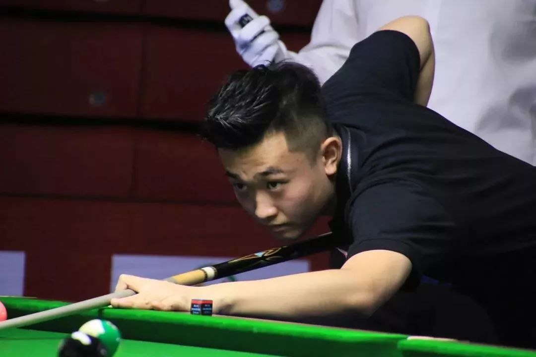 ��������ֻ���Լ�̫����̹�Բ������������