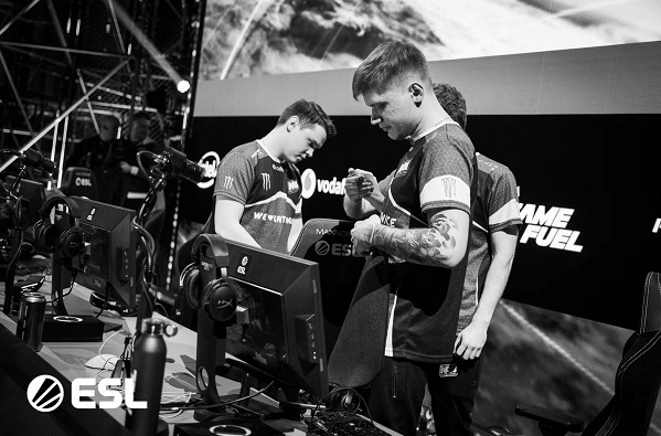 Ϊ���Ѵ���