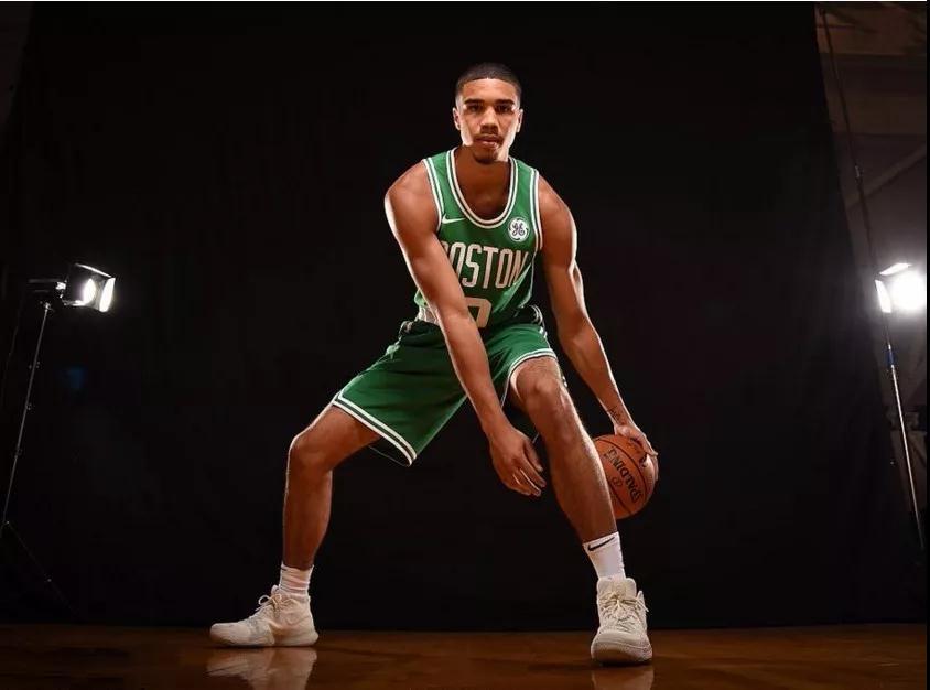 �������ޱ��������������Լ��С���һ �й�������ʤ������C��ڶ�