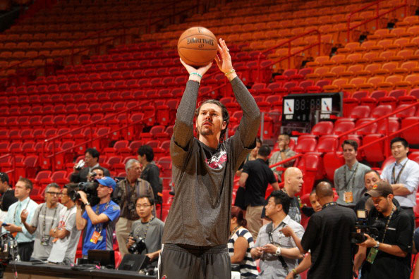 �˶���ح���ڷ��ֶ����շ��س����� ���н���Զ�롰�ա�������2025-02-05.