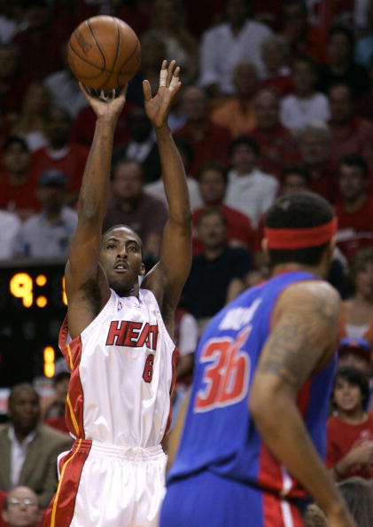 Ů���������ޱ�ǰ��չ������������ ȫ��հ��ë��ͬ־ͭ��